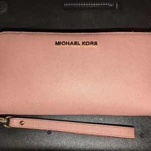 Michael Kors Large Continental Wallet Wristlet Leather Pink